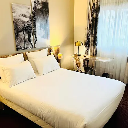 Hotel Le Cardinal Centre 3*