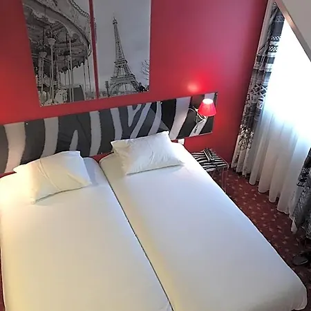 Le Cardinal Centre
