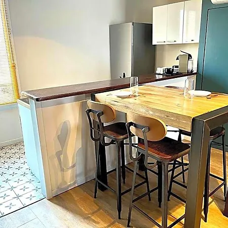 Le Cardinal Centre فندق 3*