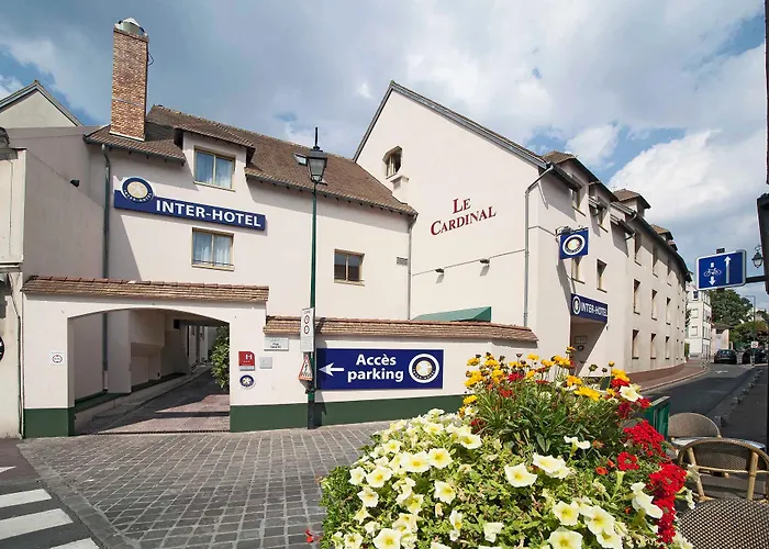 Le Cardinal Centre Hotel 3*