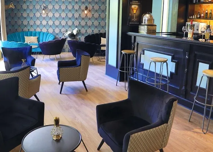 Le Cardinal Centre Hotel 3*