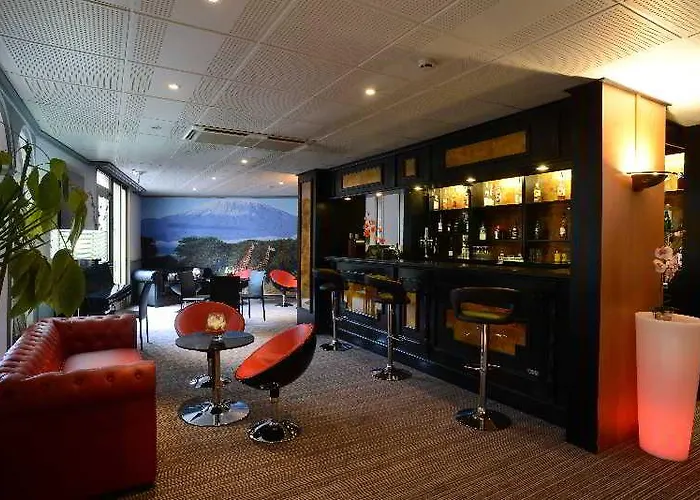 Le Cardinal Centre Hotel